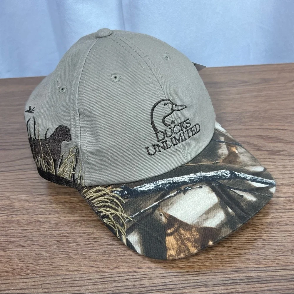 NWT Ducks Unlimited Tan & Camo Velcro  Hat | Outdoor Hunting Cap